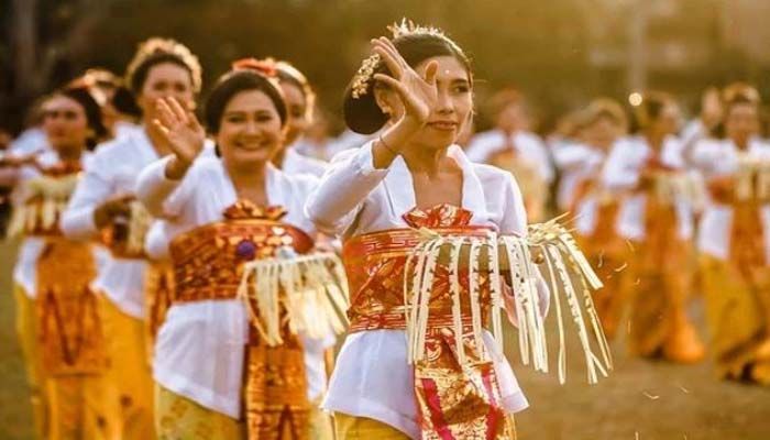 Ikut Merayakan Hari Raya Kuningan di Bali