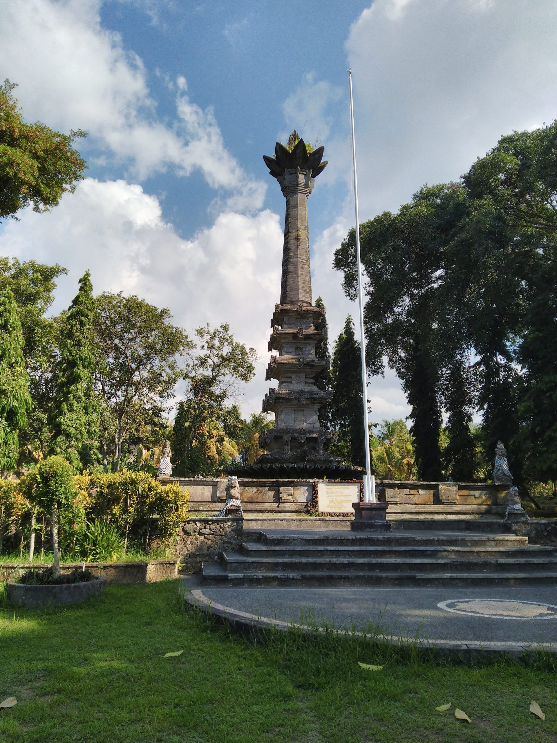 Monumen Perjuangan Bhuwana Kertha 3 scaled 1