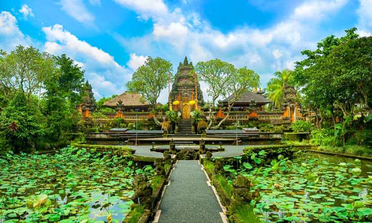 Taman Wisata Bali Mini yang Cantik