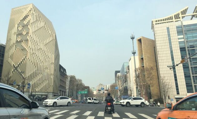 Cheongdam-Dong