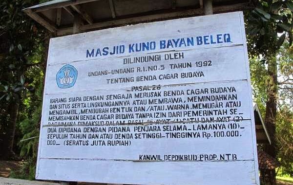 masjid kuno bayan beleq