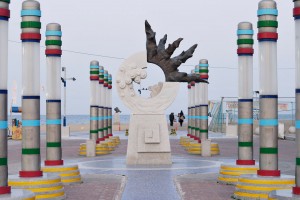 Sculpture at Sokcho beach