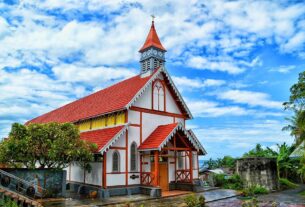 Gereja Tua Sikka Maumere