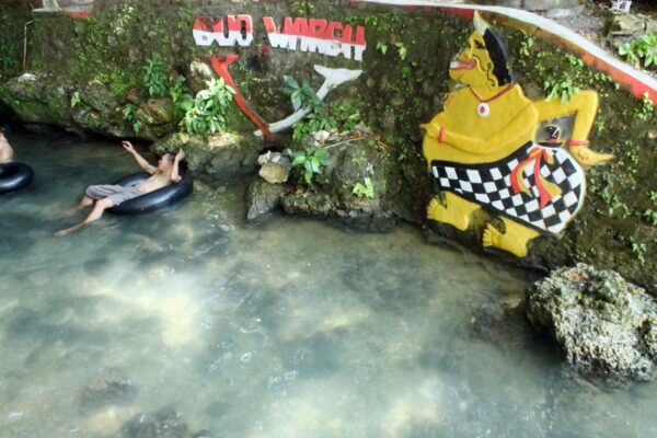 Gua Wareh