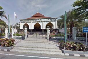Masjid Agung Sidoarjo