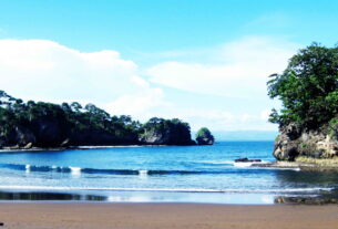 Pantai Legok Jawa