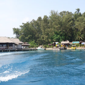Pulau Pelangi