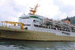 Kapal Pelni KM BUKIT RAYA
