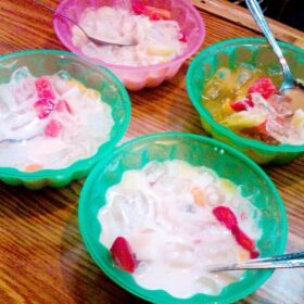 Kuliner Puncak Es Buah Pak Ewok