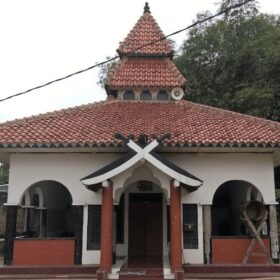 Masjid Perahu Bekasi