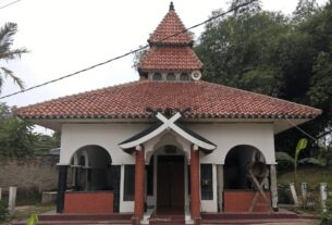 Masjid Perahu Bekasi