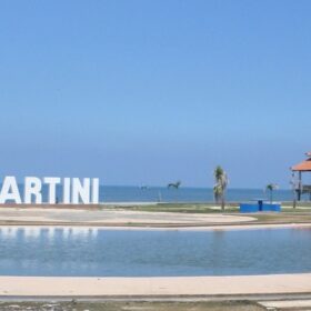 Pantai Kartini Jepara