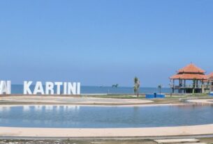 Pantai Kartini Jepara