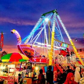Pasar Malam Perayaan Sekaten