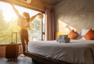 Staycation Jadi Alternatif saat Pelarangan Mudik Lebaran