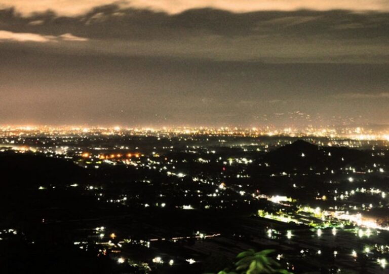 Tempat Wisata Romantis di Yogyakarta Wajib Anda Kunjungi Tempat Wisata Romantis di Yogyakarta Wajib Anda Kunjungi