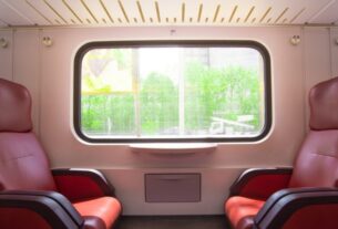 Tips Langkah Pilih Area Duduk Ternyaman Di Kereta Api