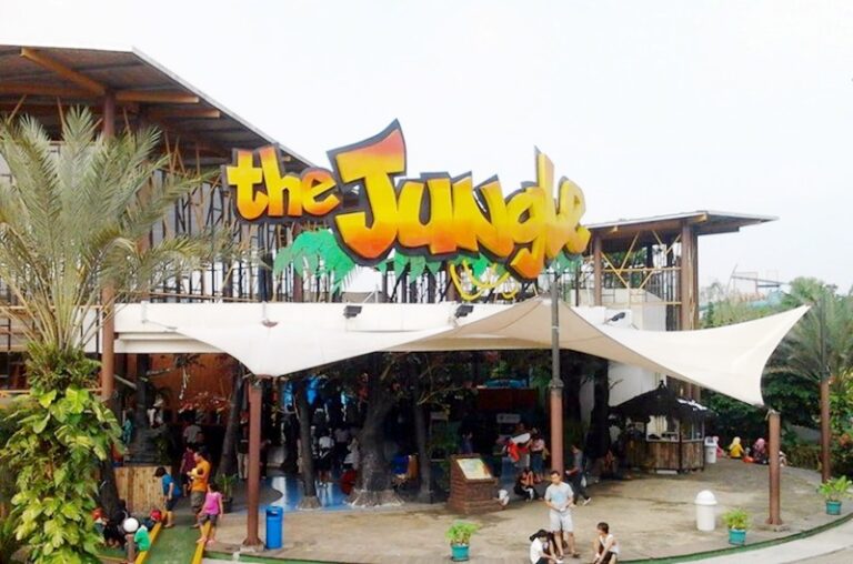 Keseruan Berlibur ke Wisata The Jungle Waterpark Bogor Keseruan Berlibur ke Wisata The Jungle Waterpark Bogor