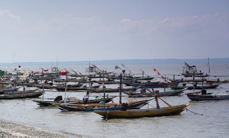 9 Tempat Wisata Di Surabaya Yang Seru Dan Asyik Dikunjungi 9 Tempat Wisata Di Surabaya Yang Seru Dan Asyik Dikunjungi
