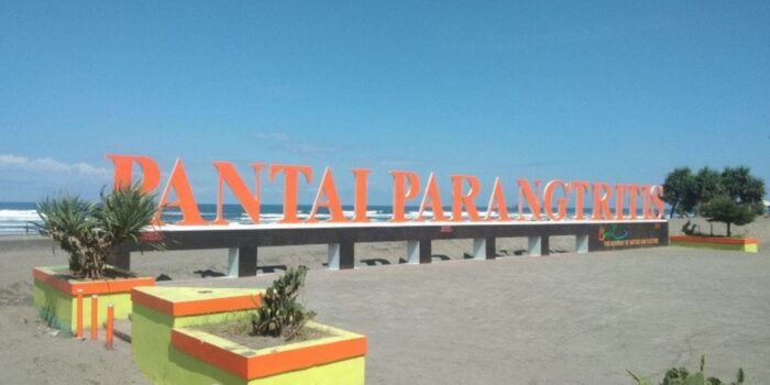 Pantai Parangtritis