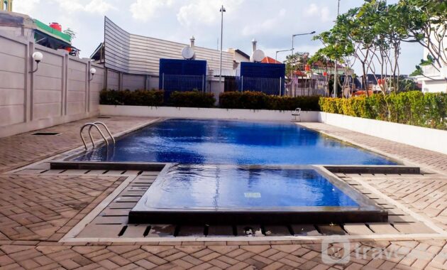 Studio Room @ Tifolia Apartment near Kelapa Gading By Travelio