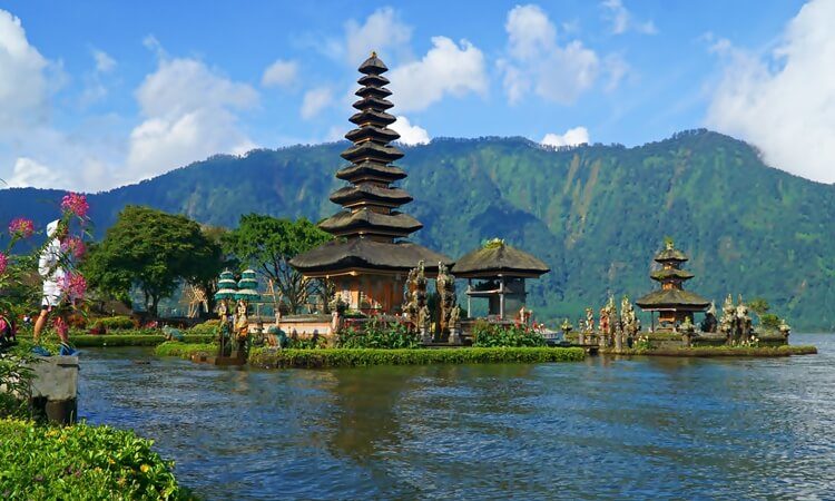 Taman Wisata Bali Mini yang Cantik