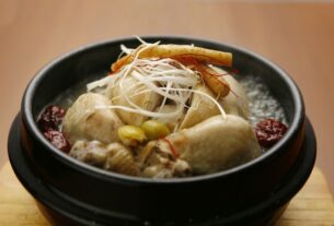 Mencicipi Samgyetang, Sup Ayam Gingseng Asli Korea