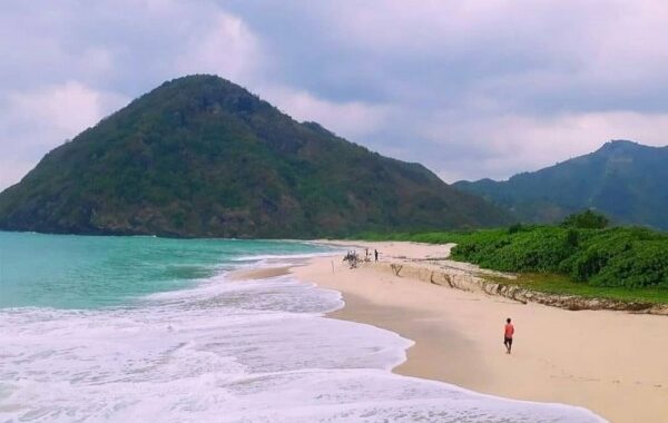 Pantai Mekaki 2