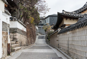 bukchon hanok village aesthetic