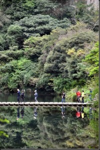 pemandangan di Cheonjiyeon